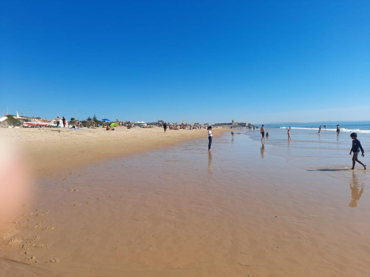 Carcavelos Surf Beach House المظهر الخارجي الصورة